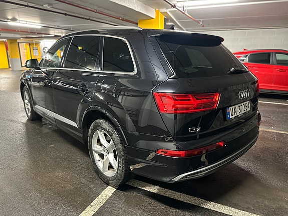 Audi Q7 3 of 30