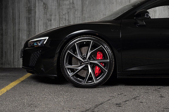 Audi R8 14 of 30