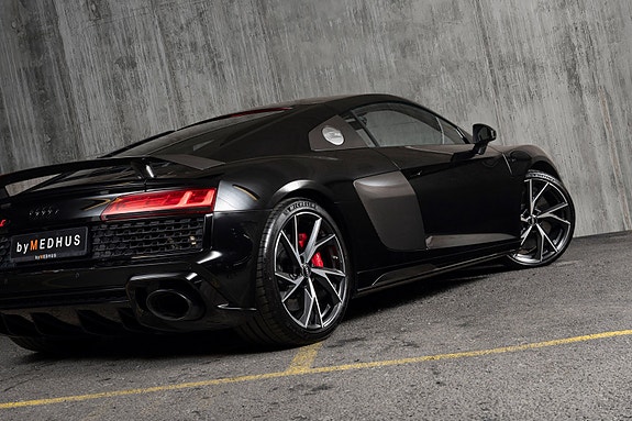 Audi R8 13 of 30
