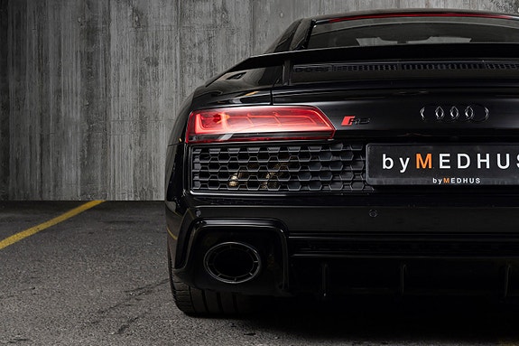 Audi R8 8 of 30