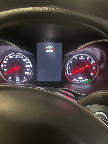 Mercedes-Benz GLC350 e 18 of 23