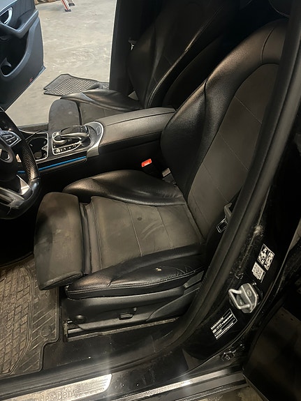 Mercedes-Benz GLC350 e 6 of 23