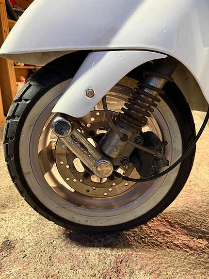 Vespa Granturismo 250 11 of 20