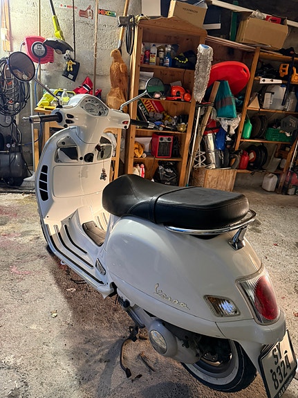Vespa Granturismo 250 5 of 20