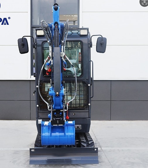 Rippa R18PRO, 1.9tonn med kubota motor D902 og hytte. 3 of 5