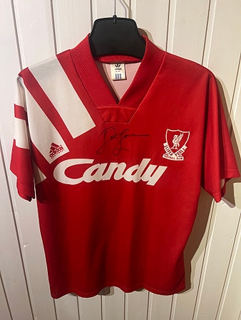 Vintage Liverpool 1991-92 fotballdrakt signert av John Barnes
