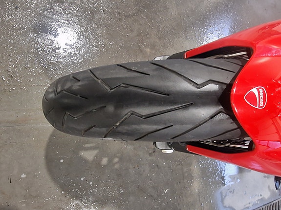 Ducati Monster 821 8 of 22