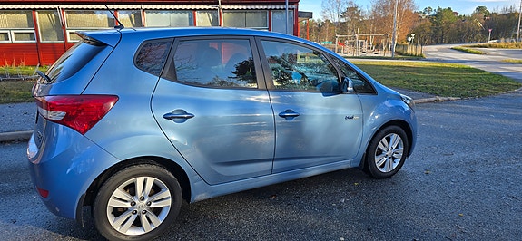 Hyundai ix20 13 of 20