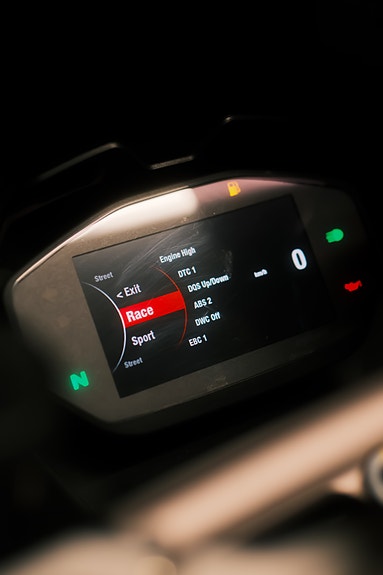 Ducati Panigale V2 10 of 11