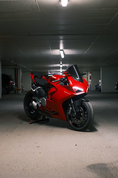 Ducati Panigale V2 5 of 11
