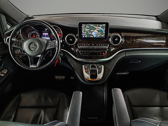 Mercedes-Benz V-Klasse 17 of 30