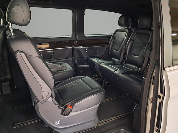 Mercedes-Benz V-Klasse 24 of 30