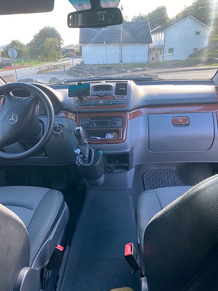 Mercedes-Benz Vito 108 17 of 30