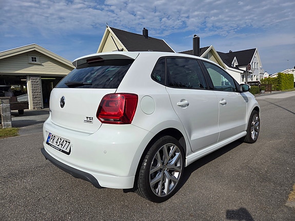 Volkswagen Polo 8 of 22