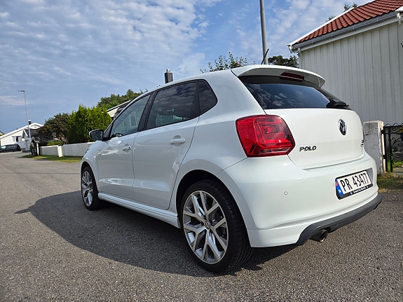 Volkswagen Polo 11 of 22