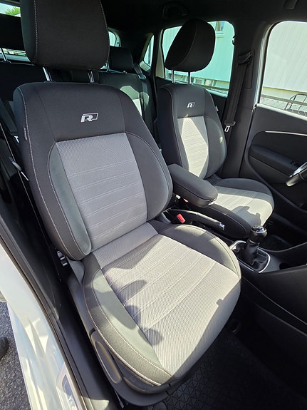 Volkswagen Polo 15 of 22