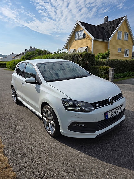 Volkswagen Polo 3 of 5