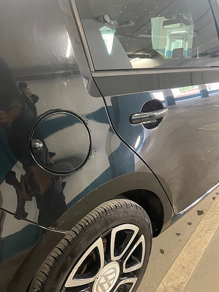 Volkswagen UP! 21 of 21