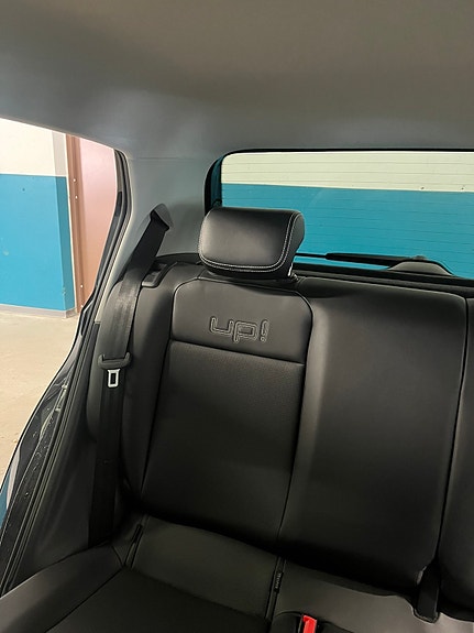 Volkswagen UP! 15 of 21