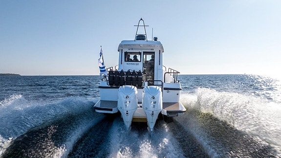- NYHET - SARGO 31 med YAMAHA - SIDEPORT - 2 CABINER - 3 of 5