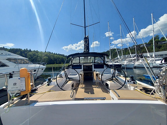 Elan GT5 Electric – Oceanvolt Twin ServoProp – svært velutstyrt 19 of 30