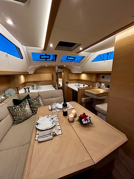 Elan GT5 Electric – Oceanvolt Twin ServoProp – svært velutstyrt 25 of 30