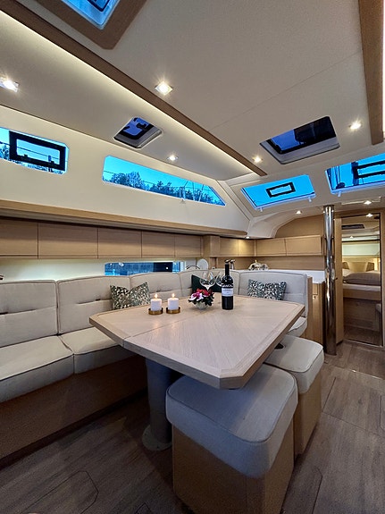 Elan GT5 Electric – Oceanvolt Twin ServoProp – svært velutstyrt 22 of 30