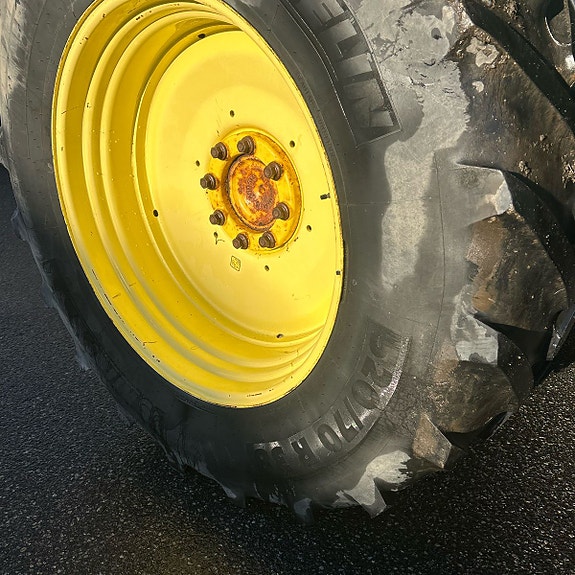 John Deere 6430 Premium 50 km 2010, kr 499 000,-