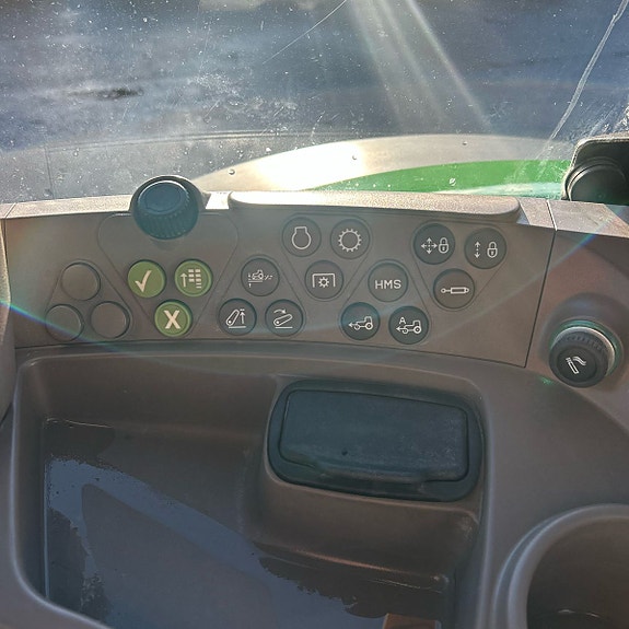 John Deere 6430 Premium 50 km 2010, kr 499 000,-