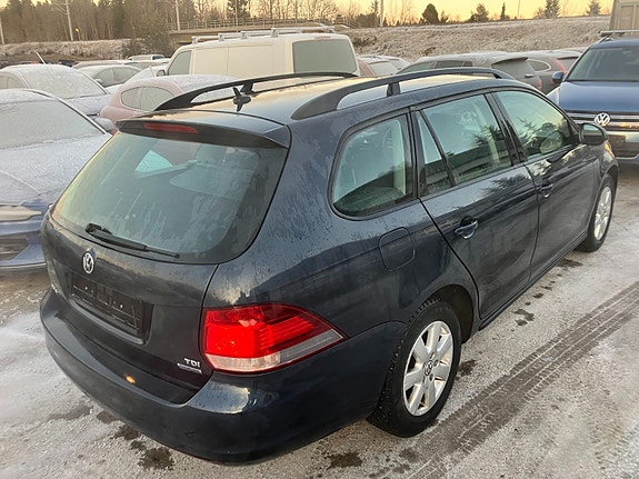 Volkswagen Golf VI 4 of 5