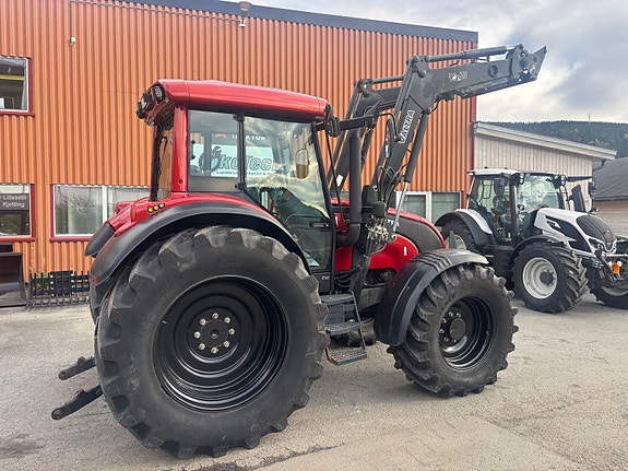 Valtra C120 2004, kr 389 000,-