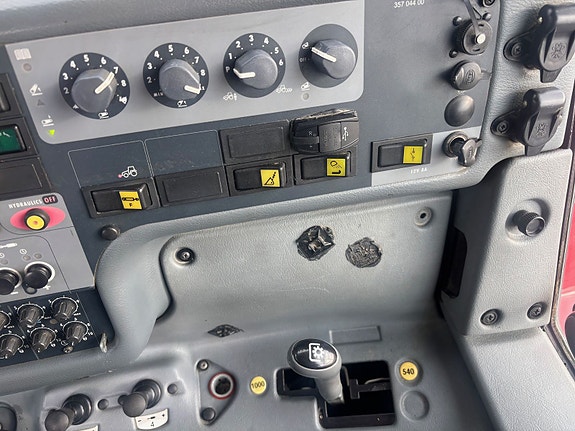 Valtra C120 2004, kr 389 000,-