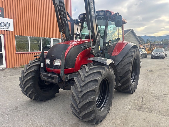 Valtra C120 2004, kr 389 000,-