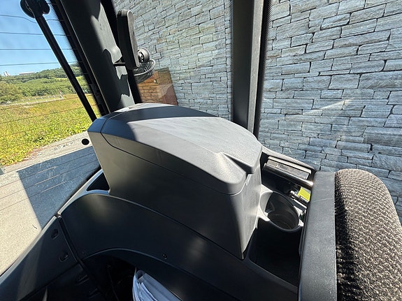 Valtra N175D 445TIMER GARANTI MYE UTSTYR 2022, kr 1 695 000,-