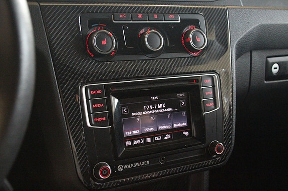 Volkswagen Caddy Maxi 23 of 30