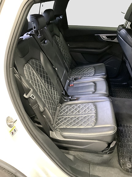 Audi Q7 17 of 22
