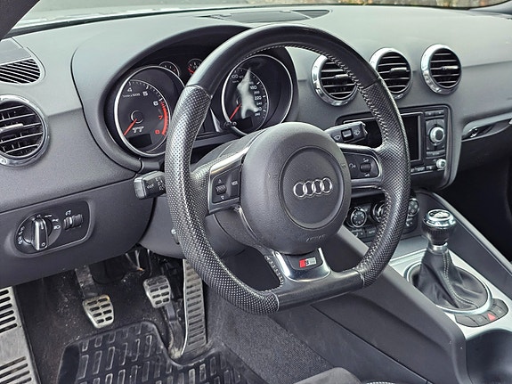 Audi TT 20 of 28