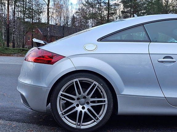 Audi TT 15 of 28