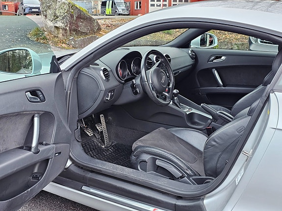 Audi TT 17 of 28