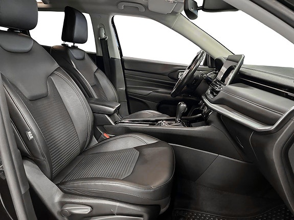 Jeep Compass 23 of 24