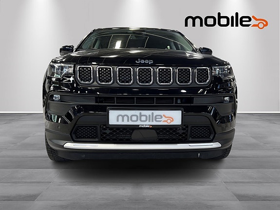 Jeep Compass 18 of 24