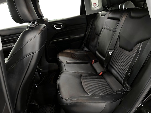 Jeep Compass 7 of 24