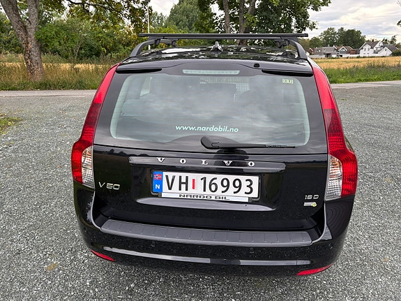 Volvo V50 10 of 17