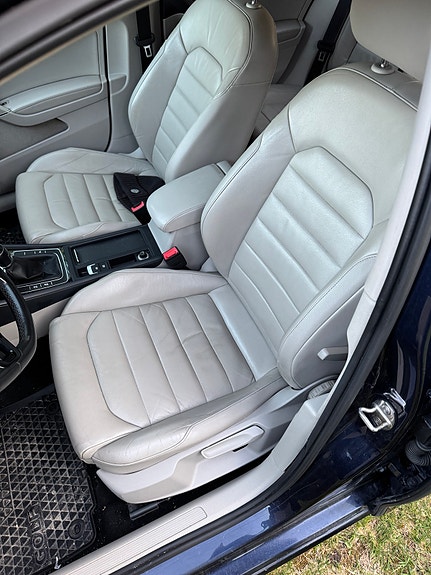 Volkswagen Golf VII 8 of 20