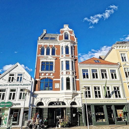 Bilde 2 av 10 i jobbannonse-galleriet