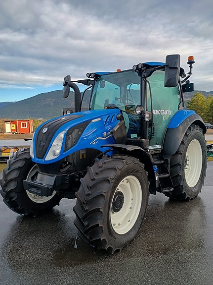 New Holland T5.140 DC- DEMO 3 of 15