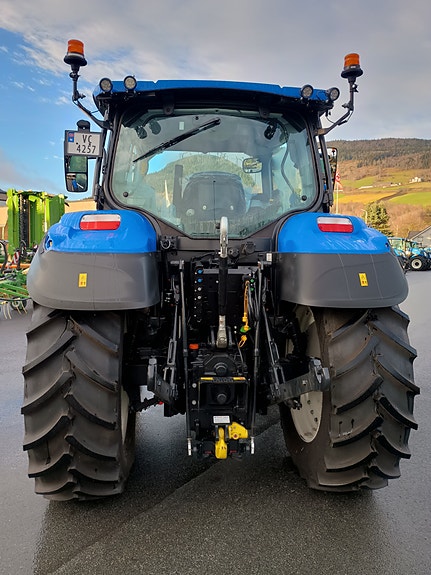 New Holland T5.140 DC- DEMO 6 of 15