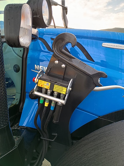 New Holland T5.140 DC- DEMO 9 of 15