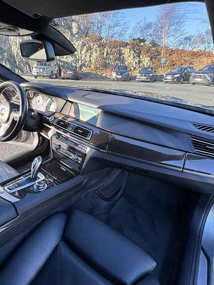 BMW 730d 18 of 30