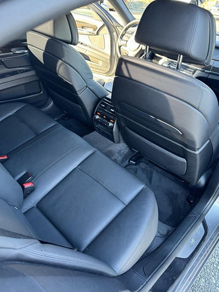 BMW 730d 25 of 30